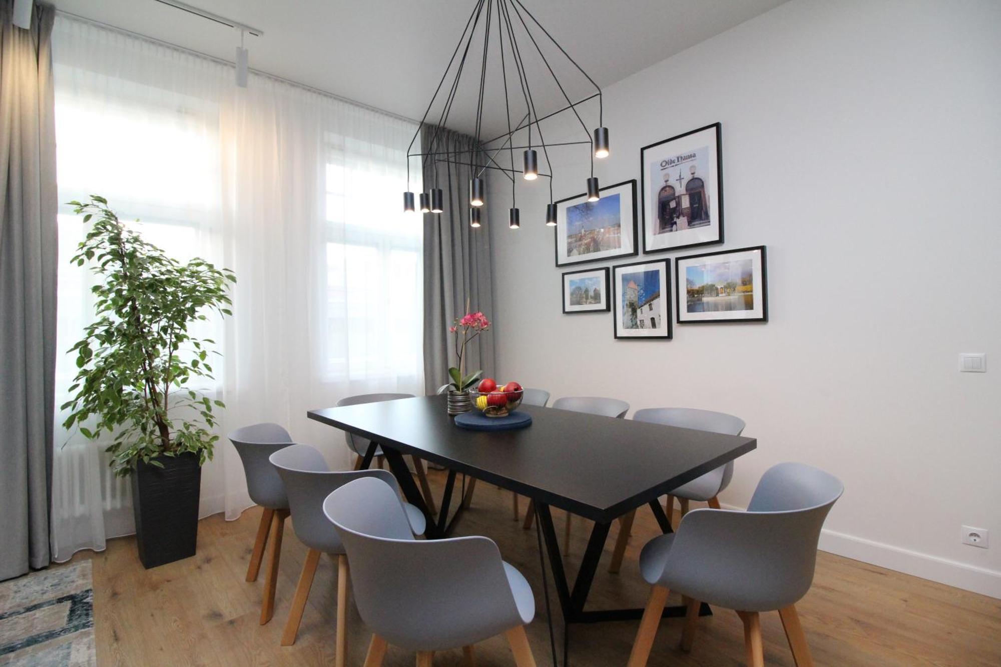 Tallinn City Apartments Old Town Suites Стая снимка